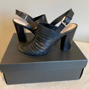 Tahari Makailyn Black Leather Chunky Heel Sandal - Size 6M - Excellent Condition